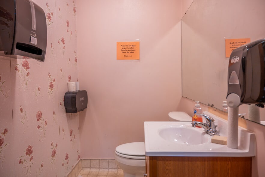More Photos Of 129 E Bridge St, New Lisbon Bank For Sale