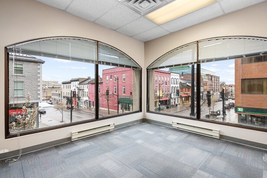 More Photos Of 100 Princess St, Kingston Medical For Lease