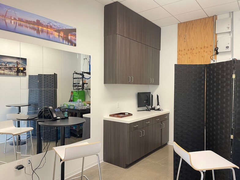 More Photos Of 200 Spectrum Center Dr, Irvine Office For Lease