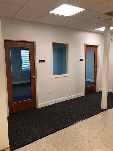 More Photos Of 8761 Virginia Meadows Dr, Manassas Warehouse For Lease