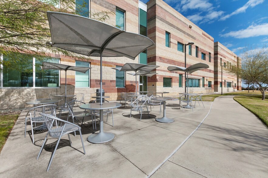 More Photos Of 7901 Metropolis Dr, Austin Hospital For Sale