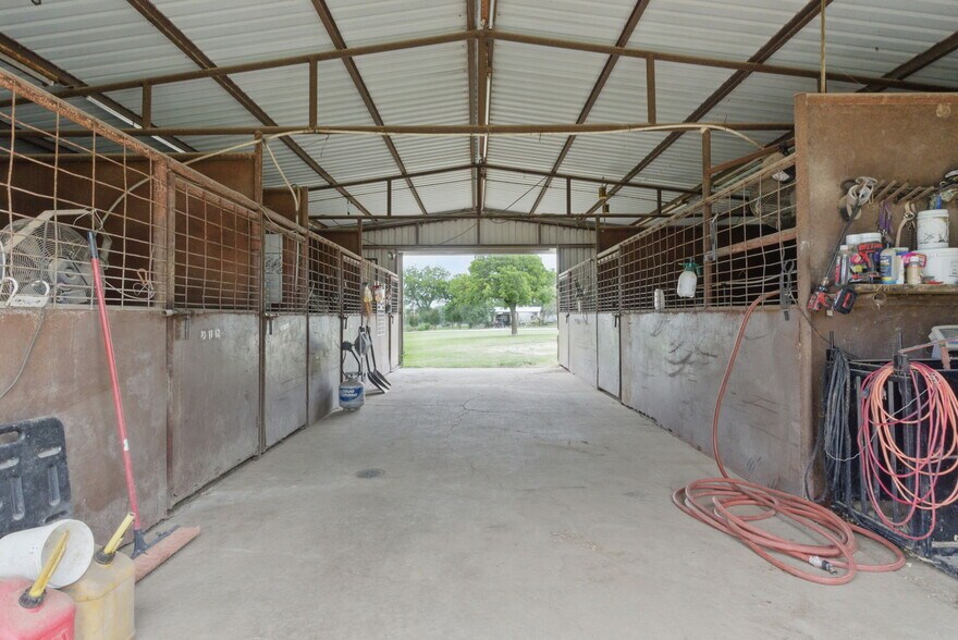 More Photos Of 5855 County Road 392, Stephenville Land For Sale