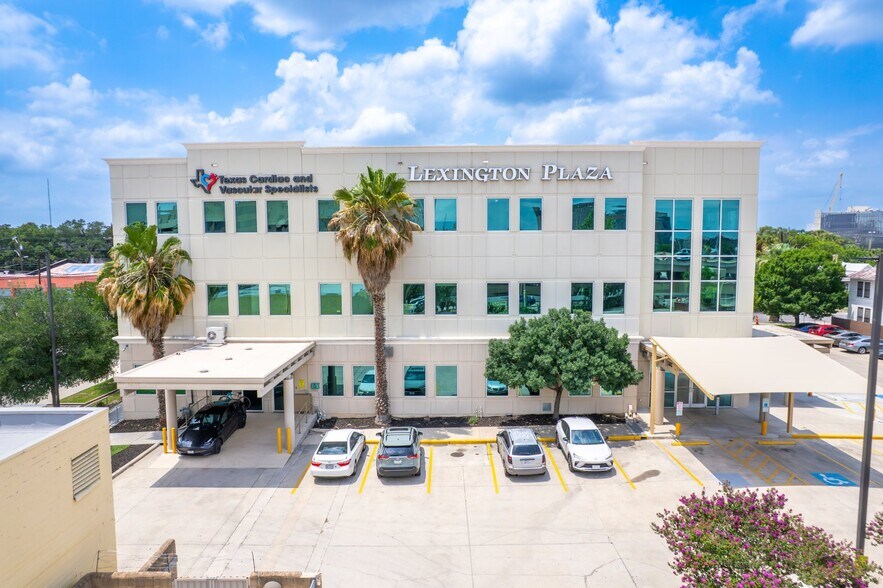 Primary Photo Of 718 Lexington Ave, San Antonio Medical For Lease