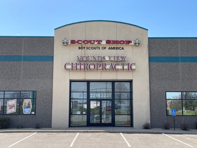 More Photos Of 2214-2222 Highway 10, Mounds View Storefront Retail Office For Lease