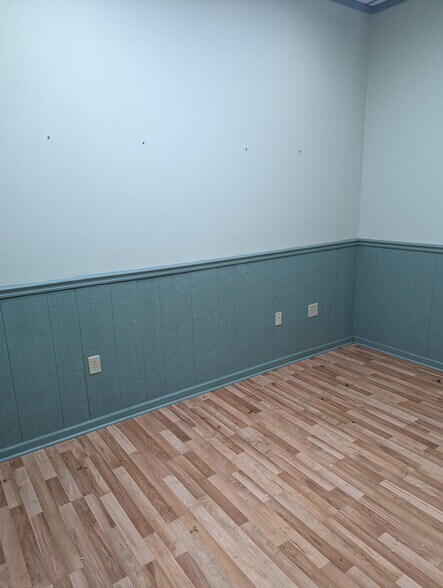 More Photos Of 5190 Navy Rd, Millington Coworking Space