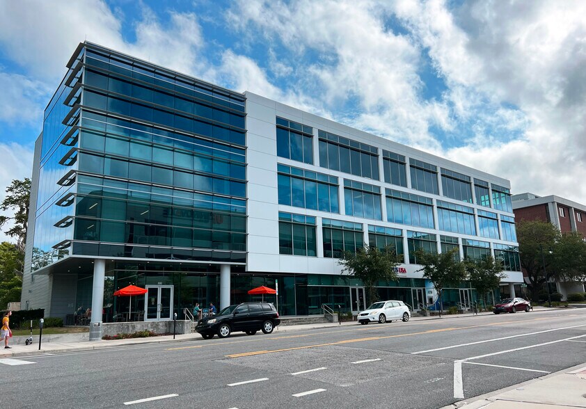 More Photos Of 800 SW 2nd Ave, Gainesville Office For Lease