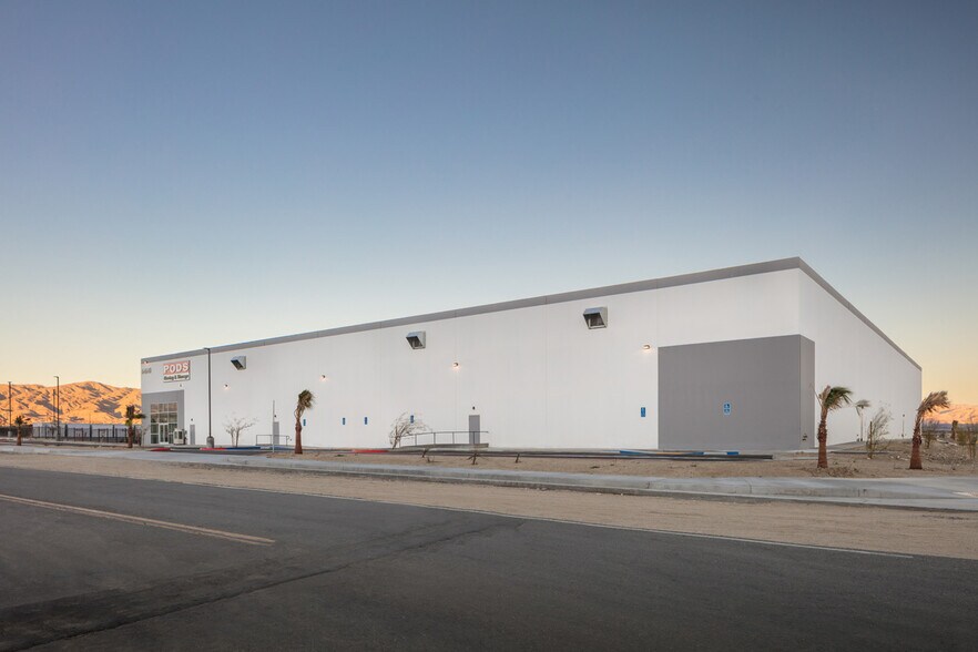 More Photos Of 64640 19th Ave, Desert Hot Springs Warehouse For Lease