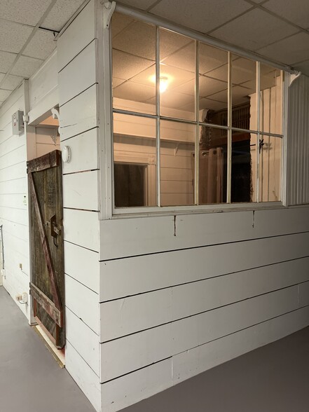 More Photos Of 635 Main St, Red Bluff General Retail For Sale