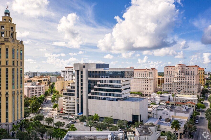 More Photos Of 150 Alhambra Cir, Coral Gables Office For Lease