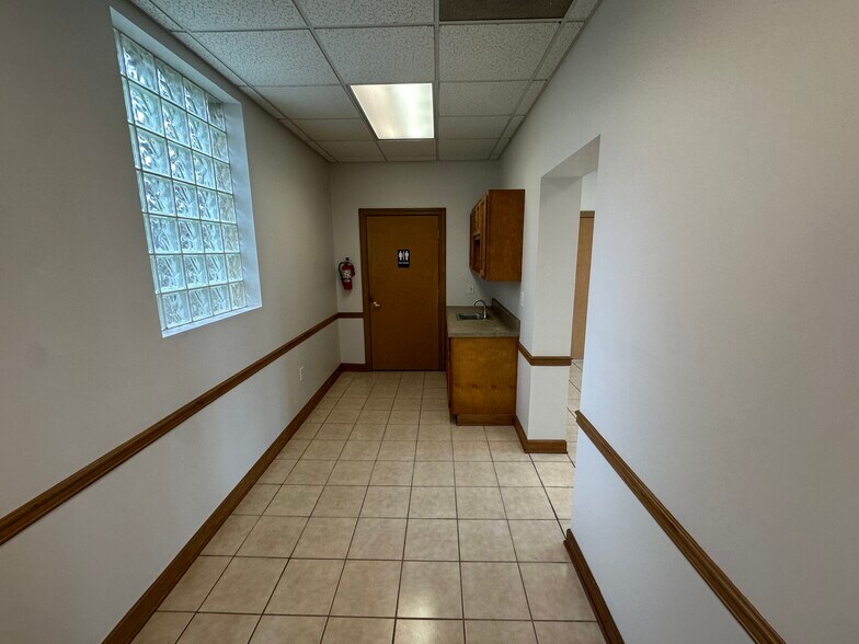 More Photos Of 285 Church St, Concord Office For Lease