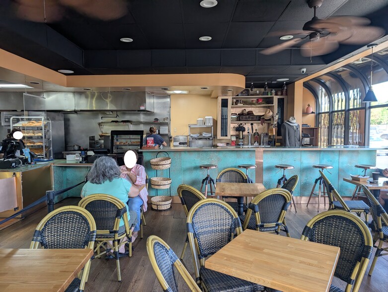 More Photos Of 2200 W Temple St, Los Angeles Restaurant For Lease