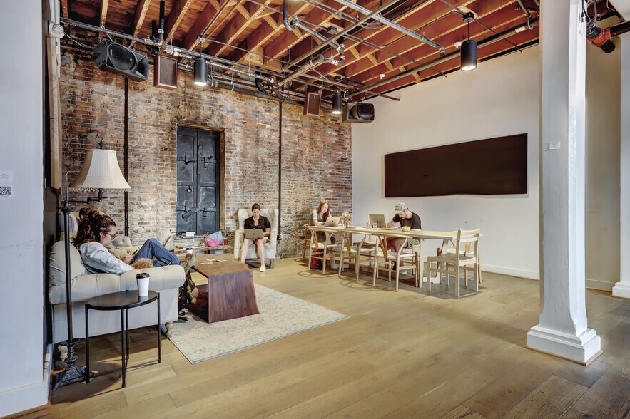 More Photos Of 233 Broad St, Nevada City Hotel For Sale