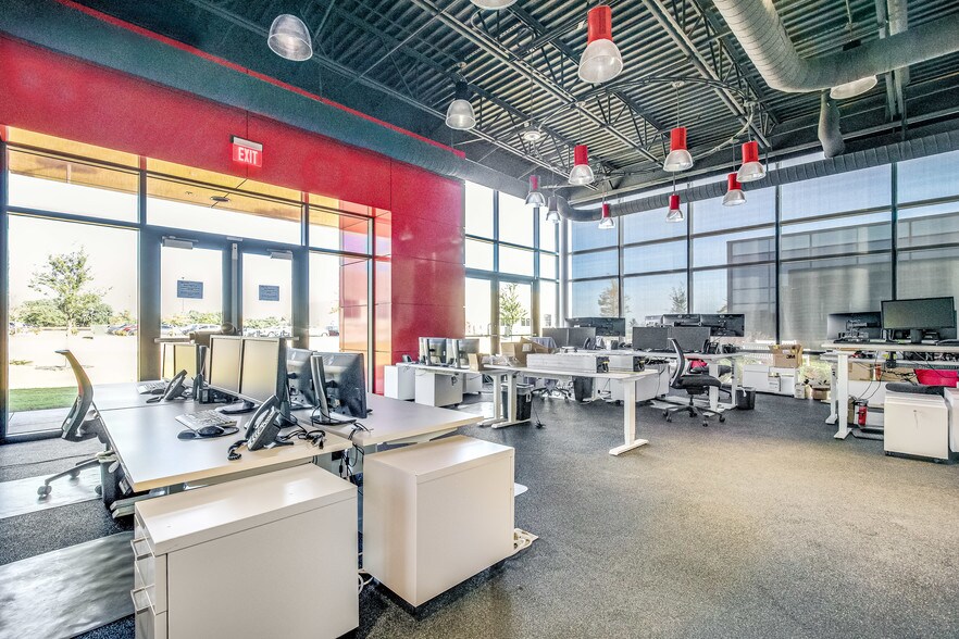 More Photos Of 1500 Volta Dr, Cedar Park Research And Development For Lease