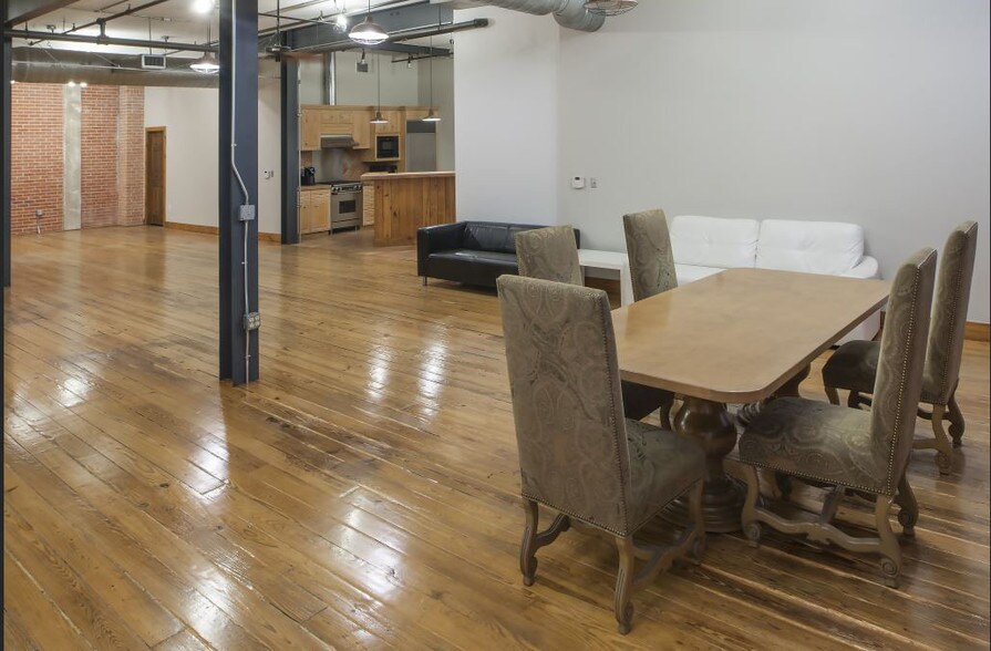 1011 Wood St Houston Tx 77002 Lofts Showrooms For Lease