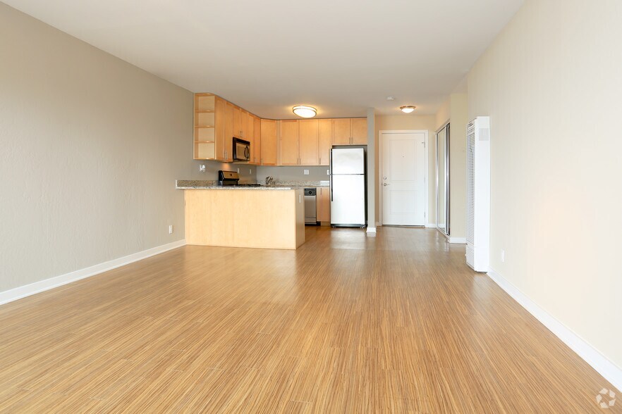 More Photos Of 380 Esplanade Ave, Pacifica Apartments For Sale