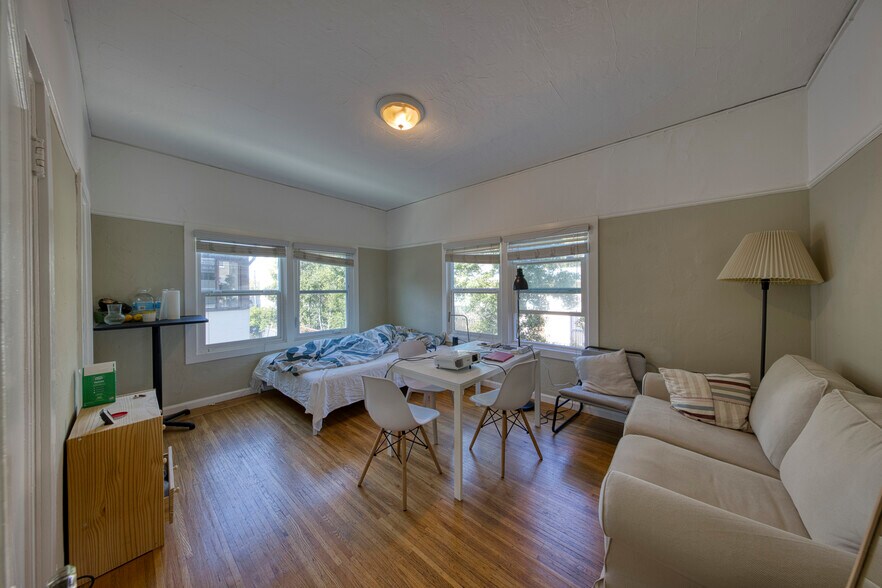 More Photos Of 2451 Le Conte Ave, Berkeley Apartments For Sale
