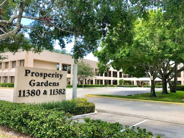 Primary Photo Of 11380 Prosperity Farms Rd, Palm Beach Gardens Medical For Sale