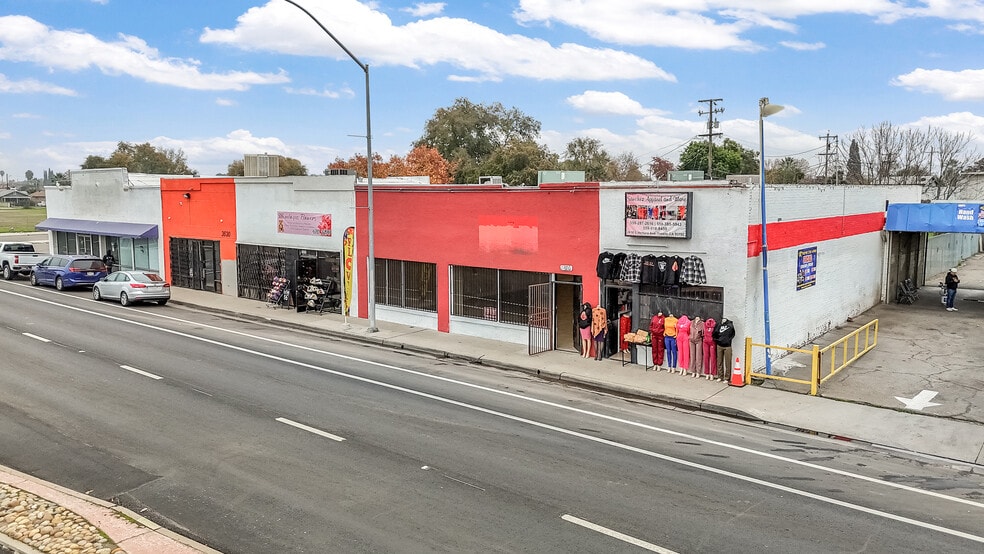 More Photos Of 3626 E Cesar Chavez Blvd, Fresno General Retail For Sale