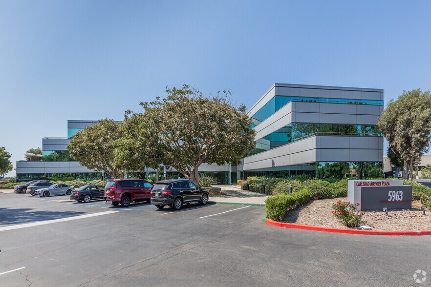 More Photos Of 5963 La Place Ct, Carlsbad Office For Lease