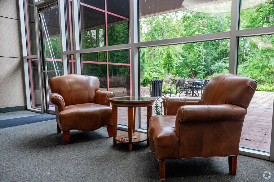 More Photos Of 7501 Boulder View Dr, North Chesterfield Unknown For Lease