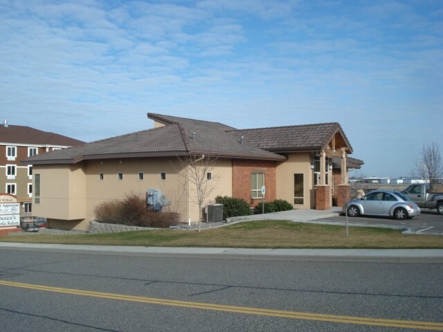 More Photos Of 7139 W Hood Pl, Kennewick Office For Lease