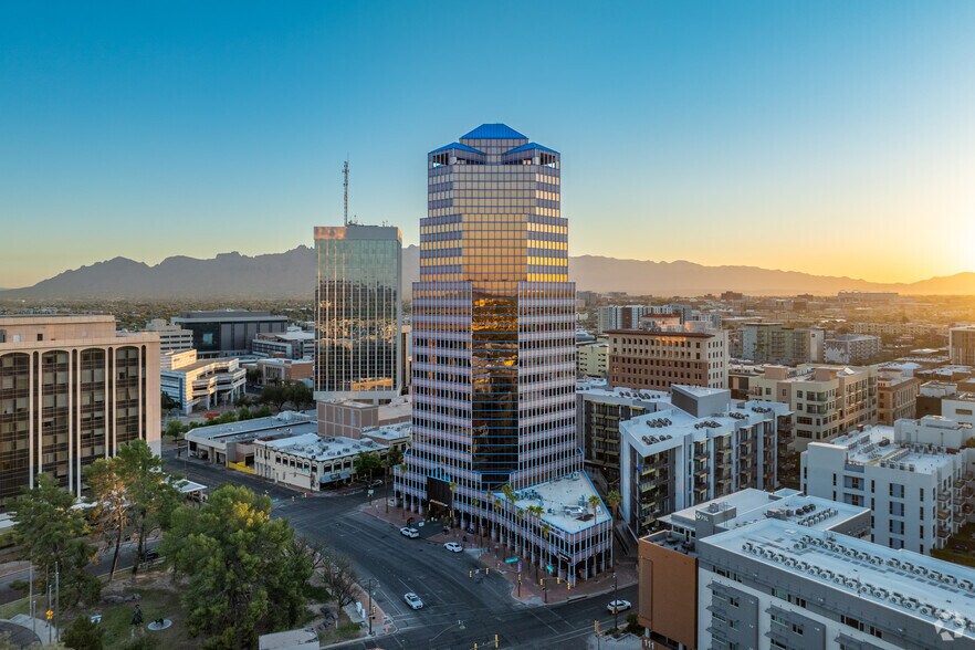 More Photos Of 1 S Church Ave, Tucson Coworking Space