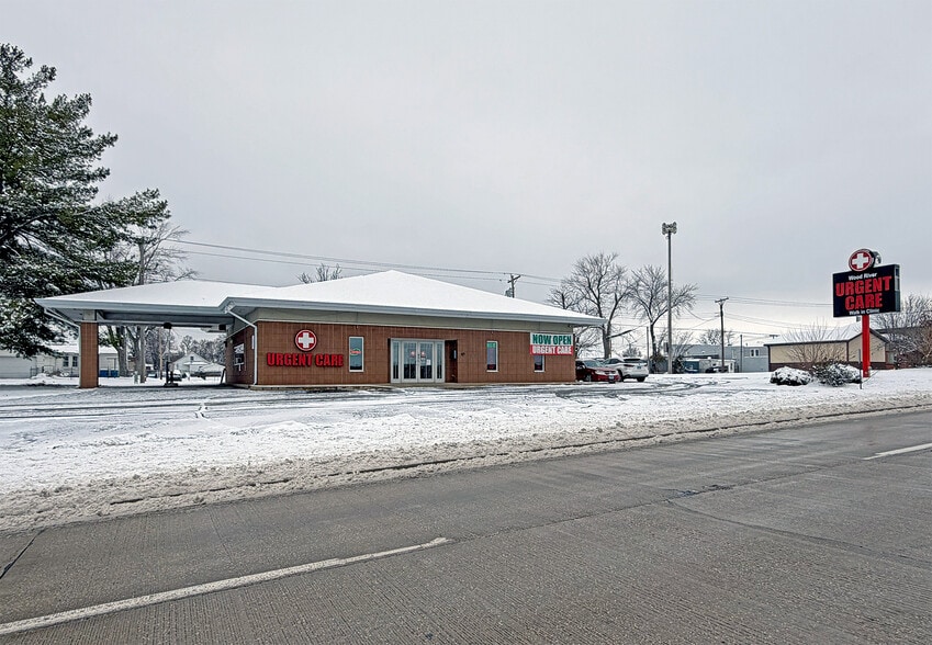 Primary Photo Of 211 Madison Ave, Wood River Office For Sale