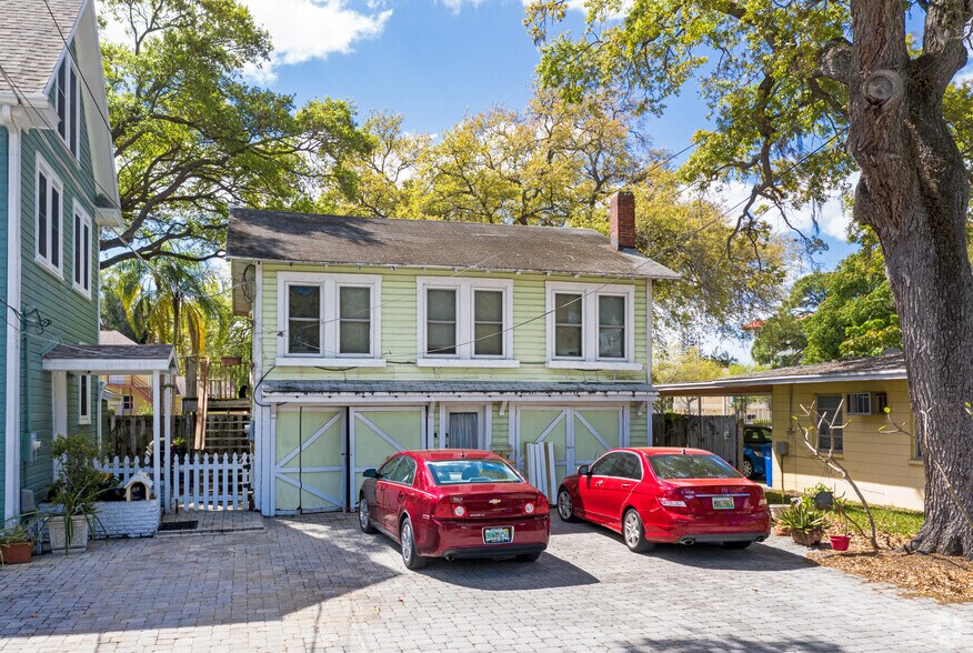 More Photos Of 304 15th St W, Bradenton Hospitality For Sale