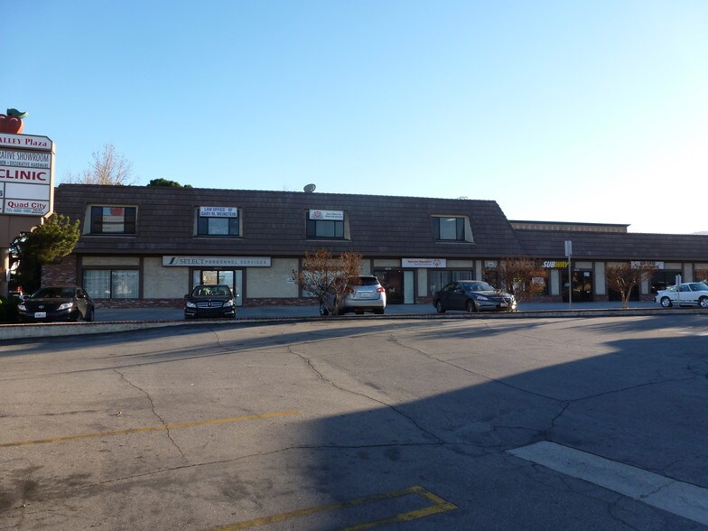 More Photos Of 24777-24890 Apple St, Newhall Flex For Lease