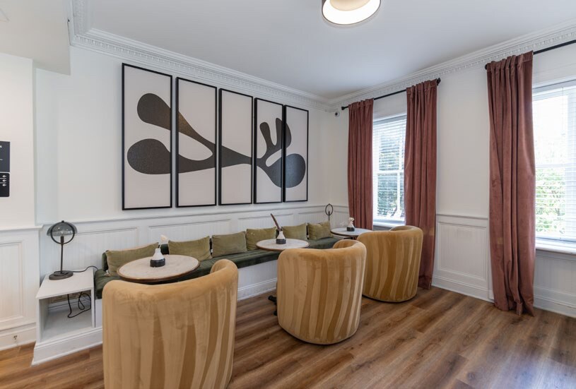 More Photos Of 1627 16th St NW, Washington Hospitality For Sale