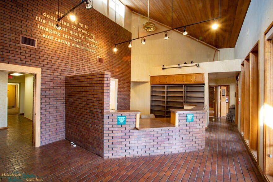 More Photos Of 2650 Edith Ave, Redding Medical For Sale