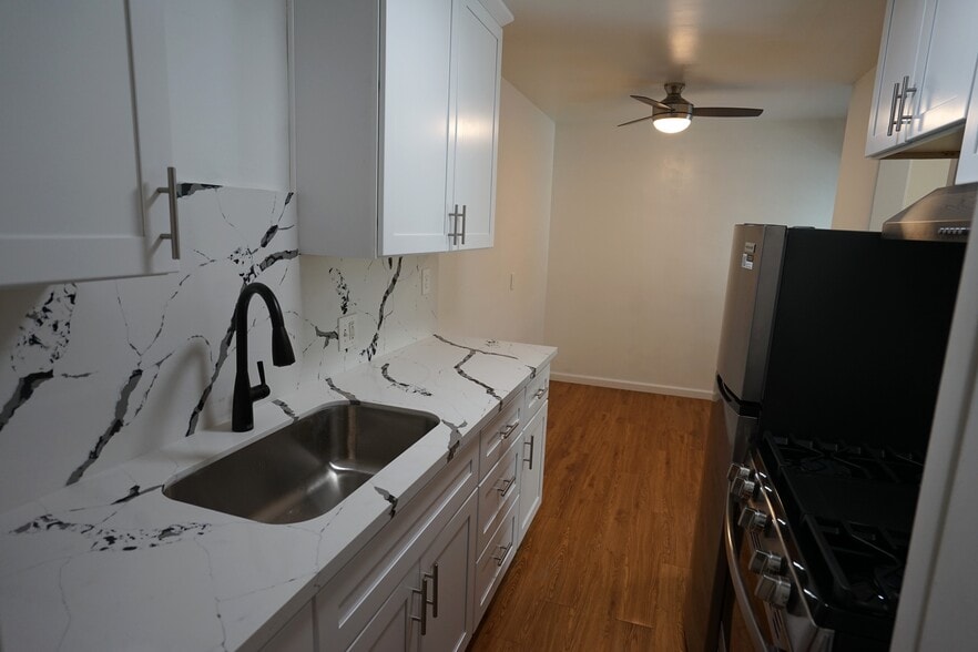 More Photos Of 2811 F St, Sacramento Apartments For Sale