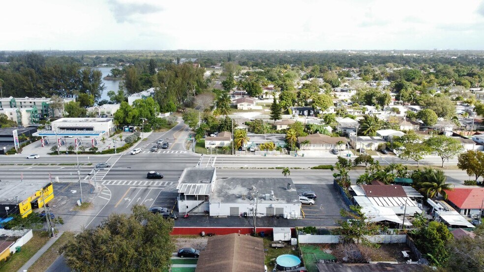 More Photos Of 1186 NW 103rd St, Miami Freestanding For Lease