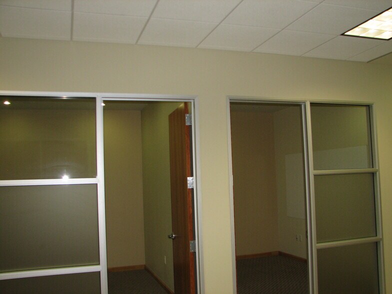 More Photos Of 9650 Research Dr, Irvine Office For Lease