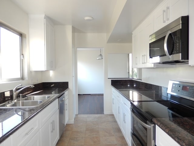 More Photos Of 9930 Durant Dr, Beverly Hills Apartments For Sale