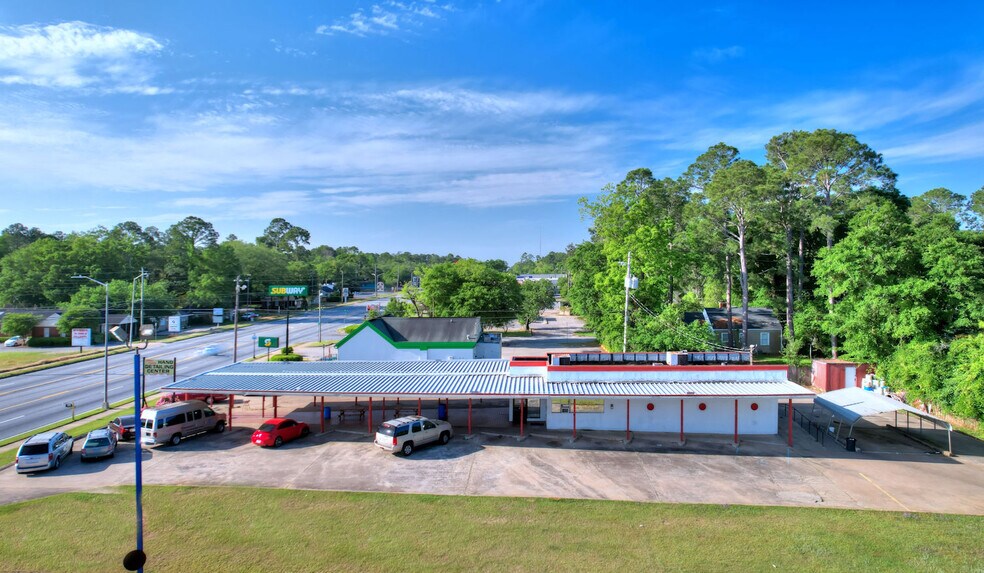 More Photos Of 1803 N Slappey Blvd, Albany General Retail For Sale