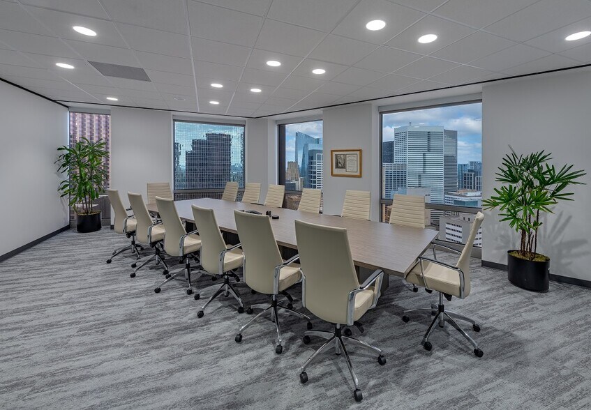 More Photos Of 1415 Louisiana St, Houston Office For Sale