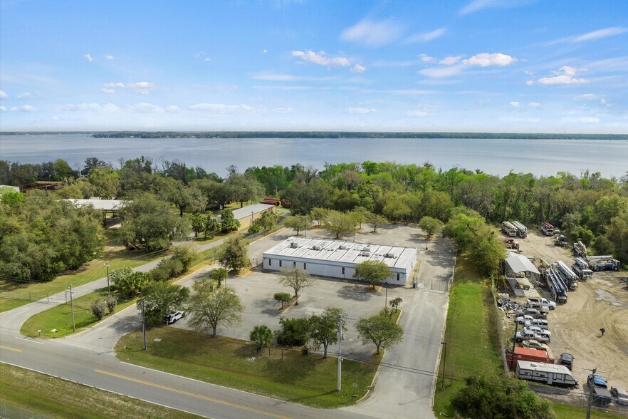 More Photos Of 167 Comfort Rd, Palatka Warehouse For Lease
