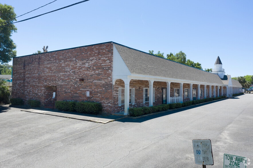 More Photos Of 2747 Art Museum Dr, Jacksonville Office For Lease