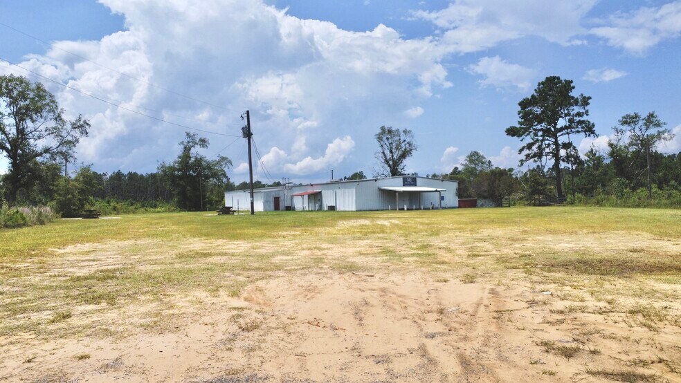 More Photos Of 94 Old Douglas Rd, Hazlehurst Lodge Meeting Hall For Sale