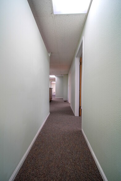 More Photos Of 13624 San Antonio Dr, Norwalk Office For Lease