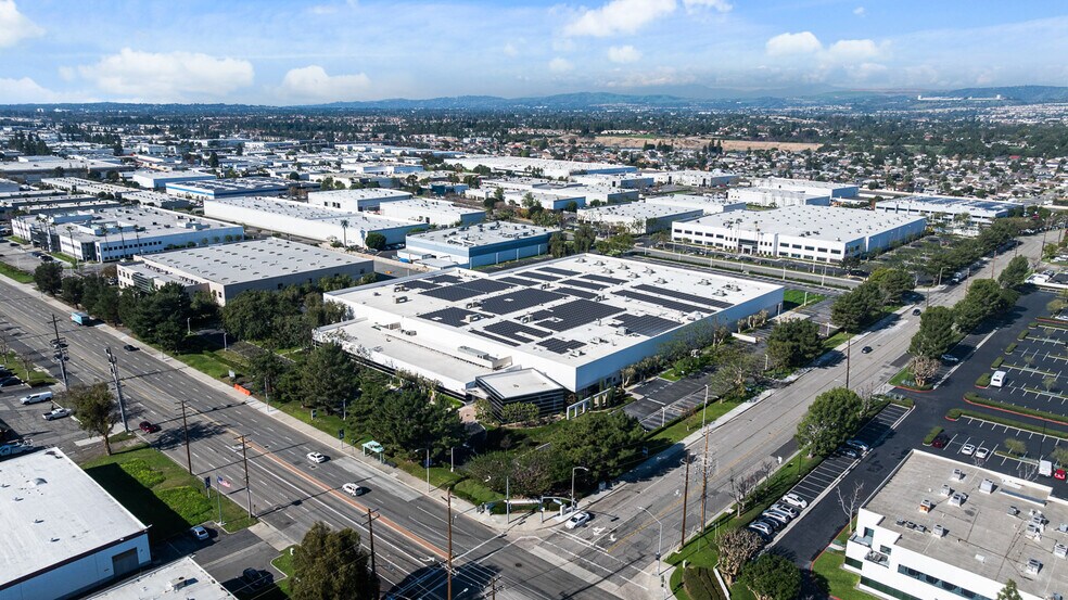 More Photos Of 5001 E La Palma Ave, Anaheim Manufacturing For Lease