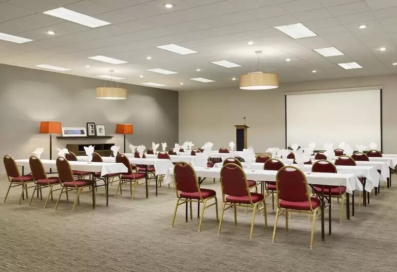 More Photos Of 664 Chase Blvd, Sidney Hotel For Sale