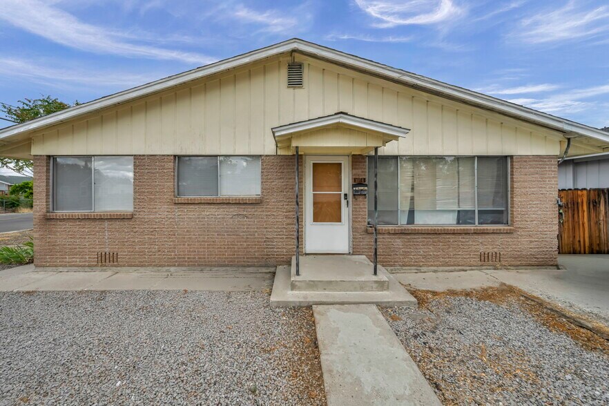 More Photos Of 908 12th St, Sparks Apartments For Sale