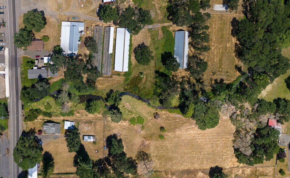 More Photos Of 941 N 2nd St, Jefferson Land For Sale