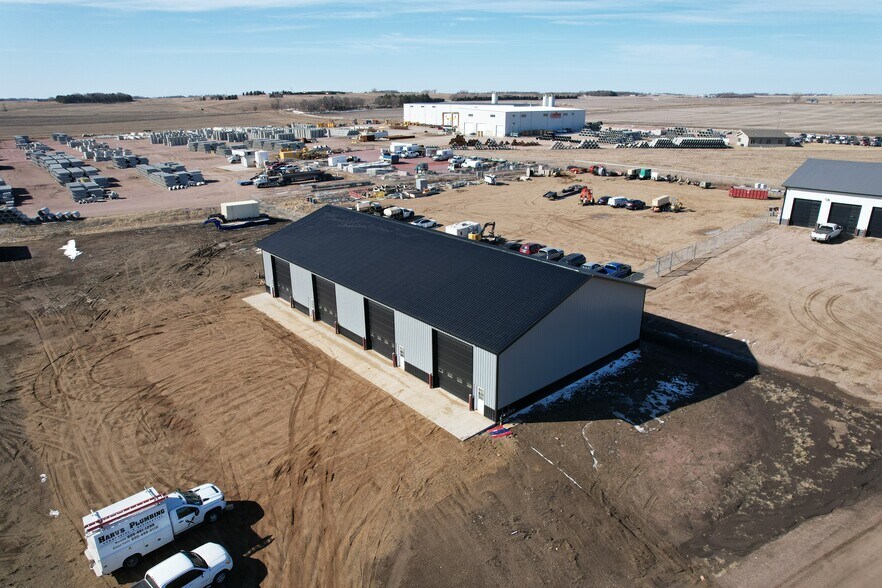 More Photos Of 46621 SD Highway 38, Hartford Warehouse For Lease