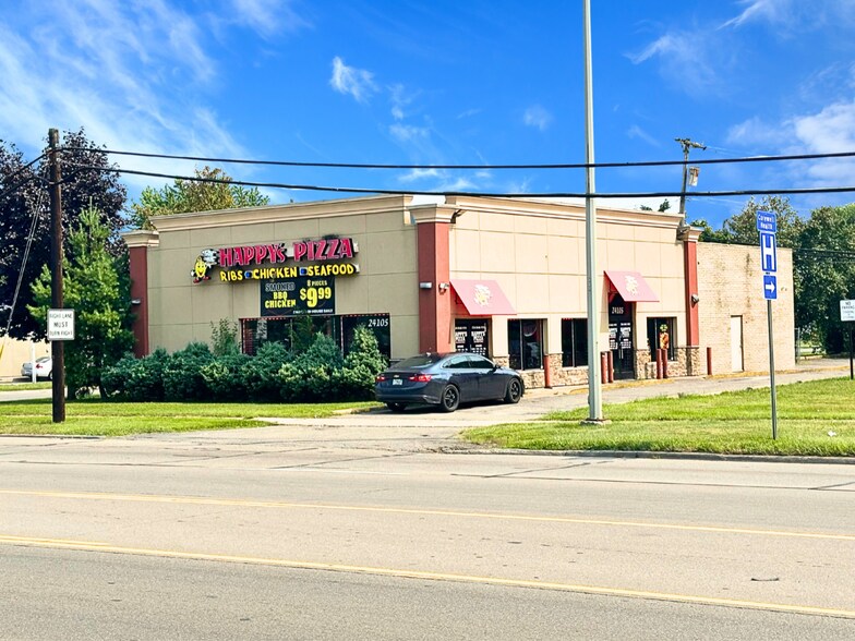 Primary Photo Of 24105 Eureka Rd, Taylor Restaurant For Sale