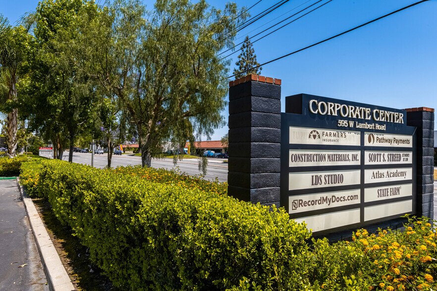 More Photos Of 595 W Lambert Rd, Brea Loft Creative Space For Lease