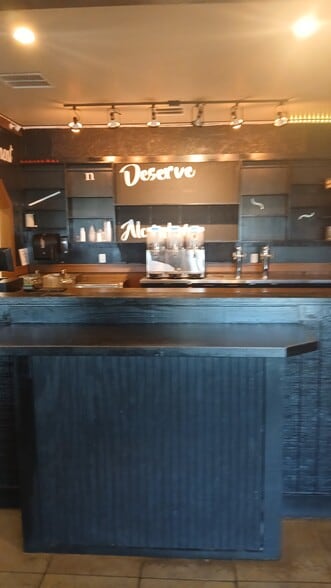More Photos Of 219 Myrtle Ave, Carolina Beach Restaurant For Lease