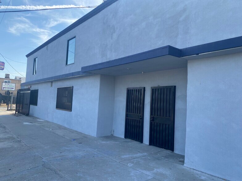More Photos Of 424-432 S I St, San Bernardino Warehouse For Sale